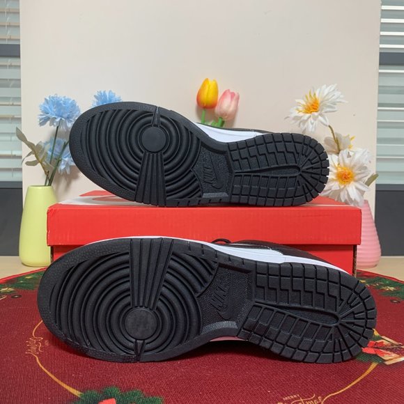 Women's Nike Dunk Low Panda Sneakers (Fast Shipping Delivery) - Picture 5 of 5